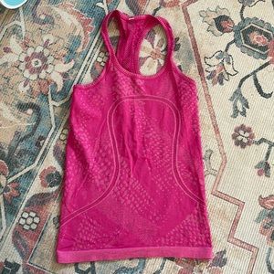 LuluLemon tank